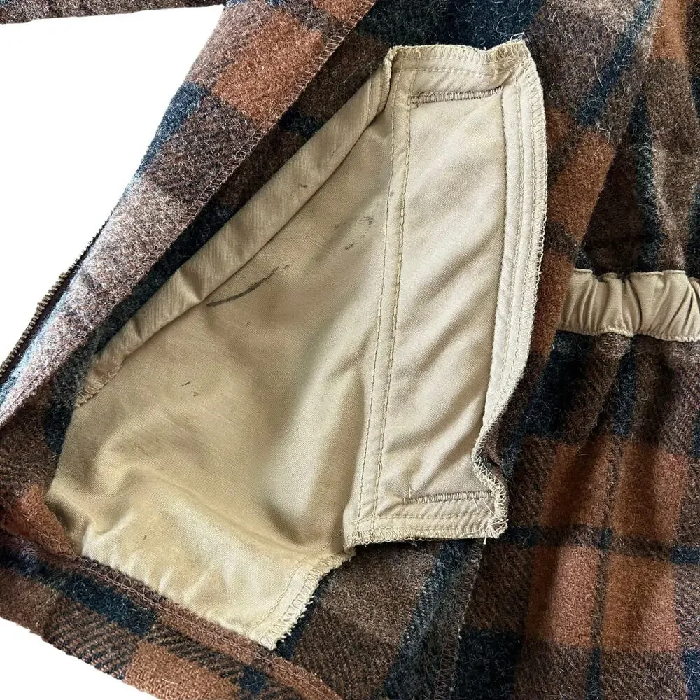 Vintage J.Crew Wool Plaid Zip Jacket Brown Gray Made in USA Mens L Unisex